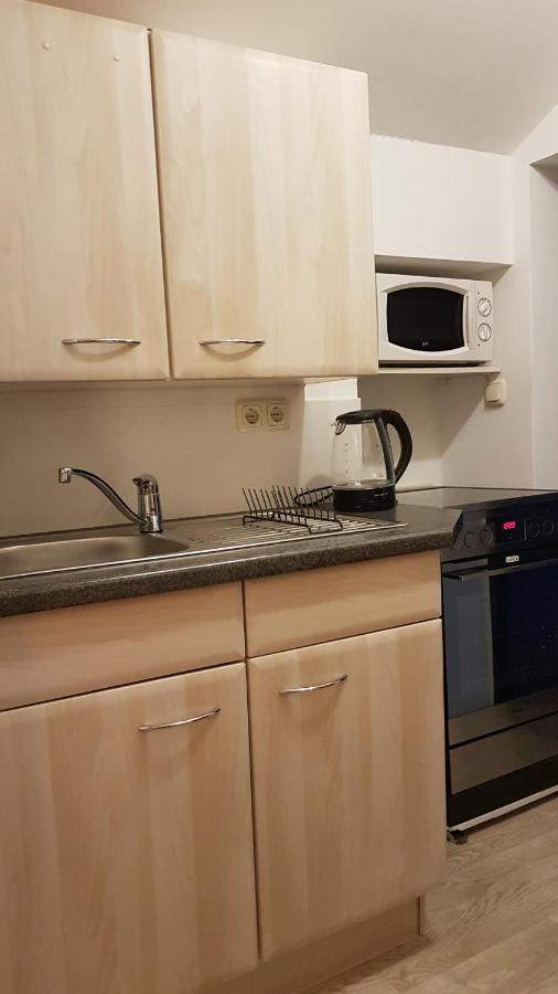 Kleine Gemuetliche Mansardenwohnung Im Suedosten Muenchens Assling Buitenkant foto